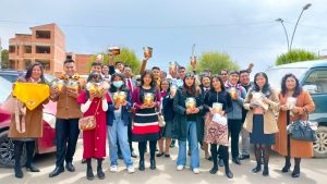 In Bolivia, Members Distribute Half a Million Books in Places without Adventist Presence